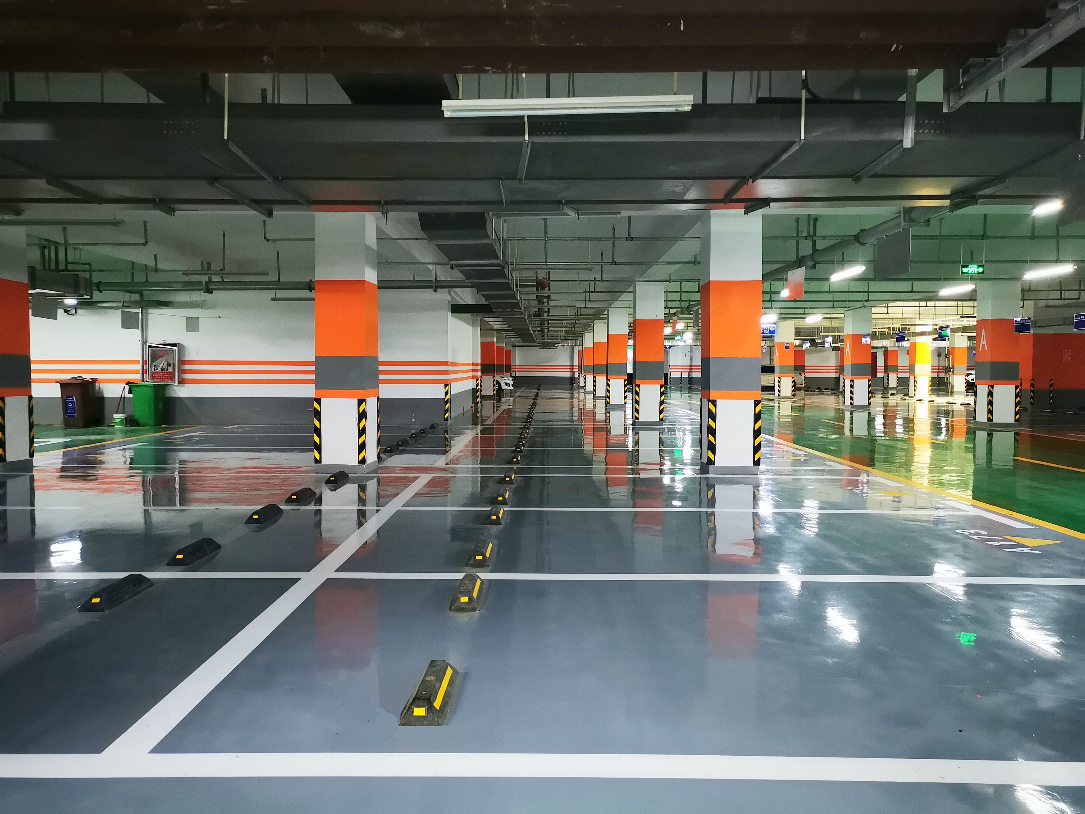 How to choose the usage scenario of epoxy floor paint?
