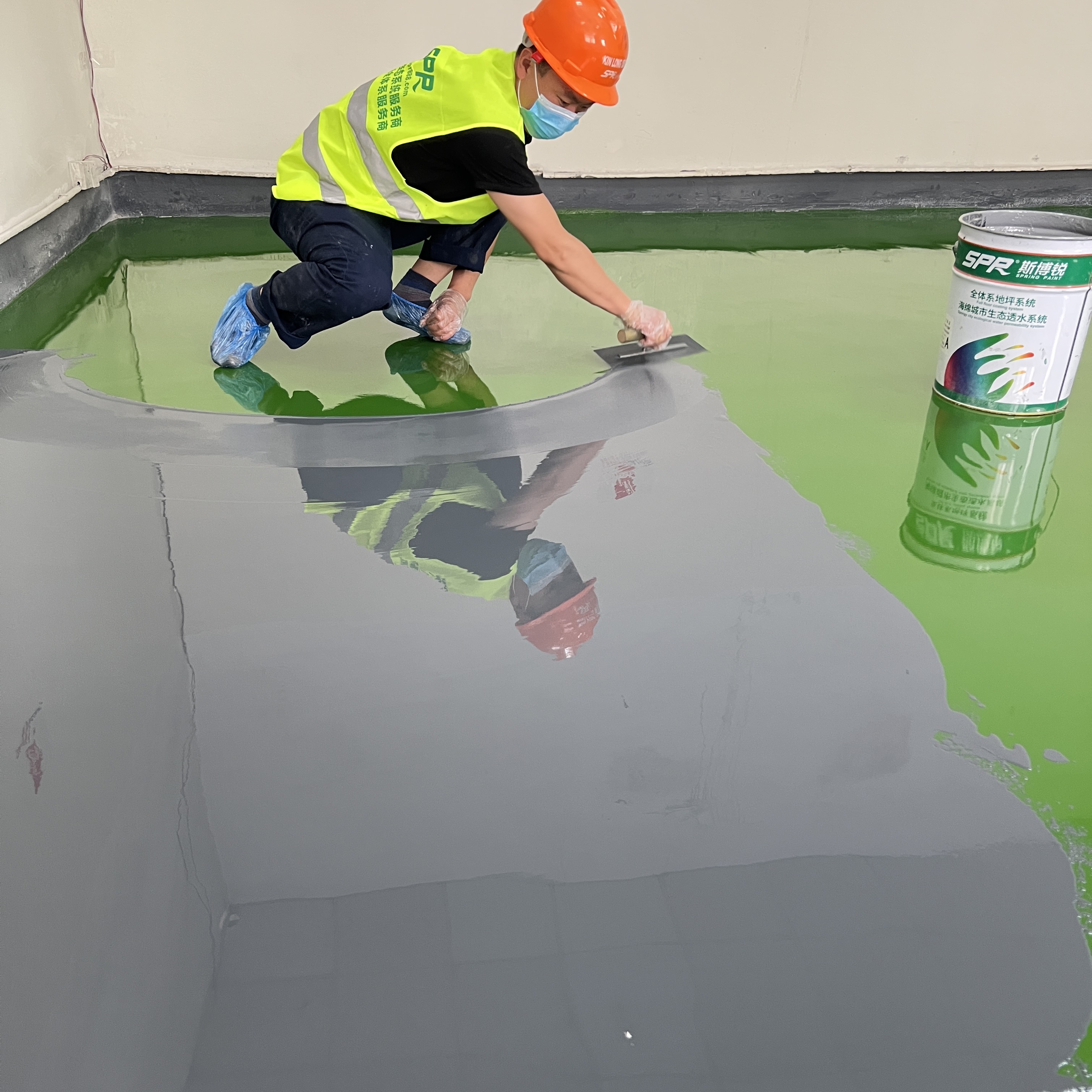 How to properly apply epoxy resin to garage floors？