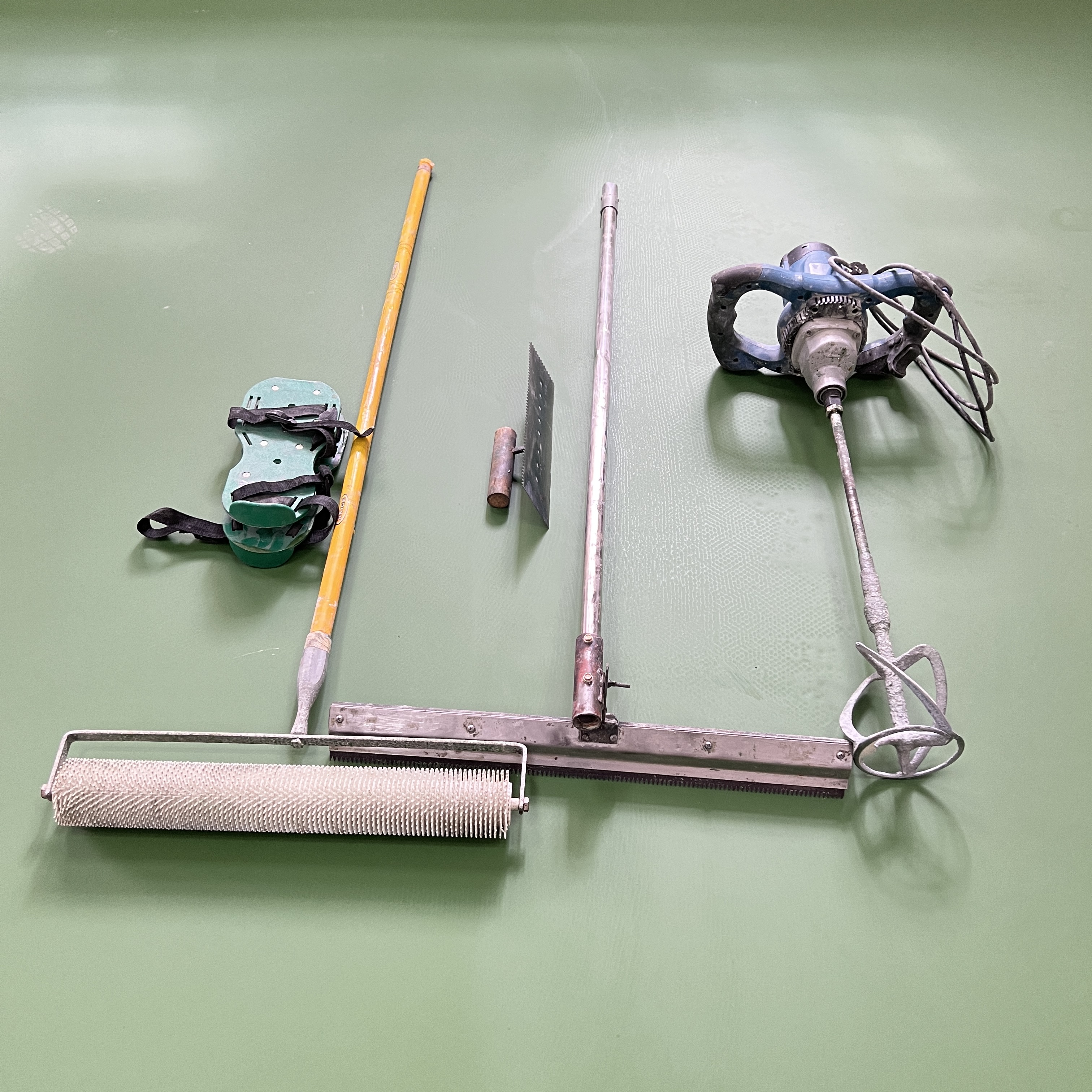 Should You Purchase a Metallic Epoxy Floor Kit?