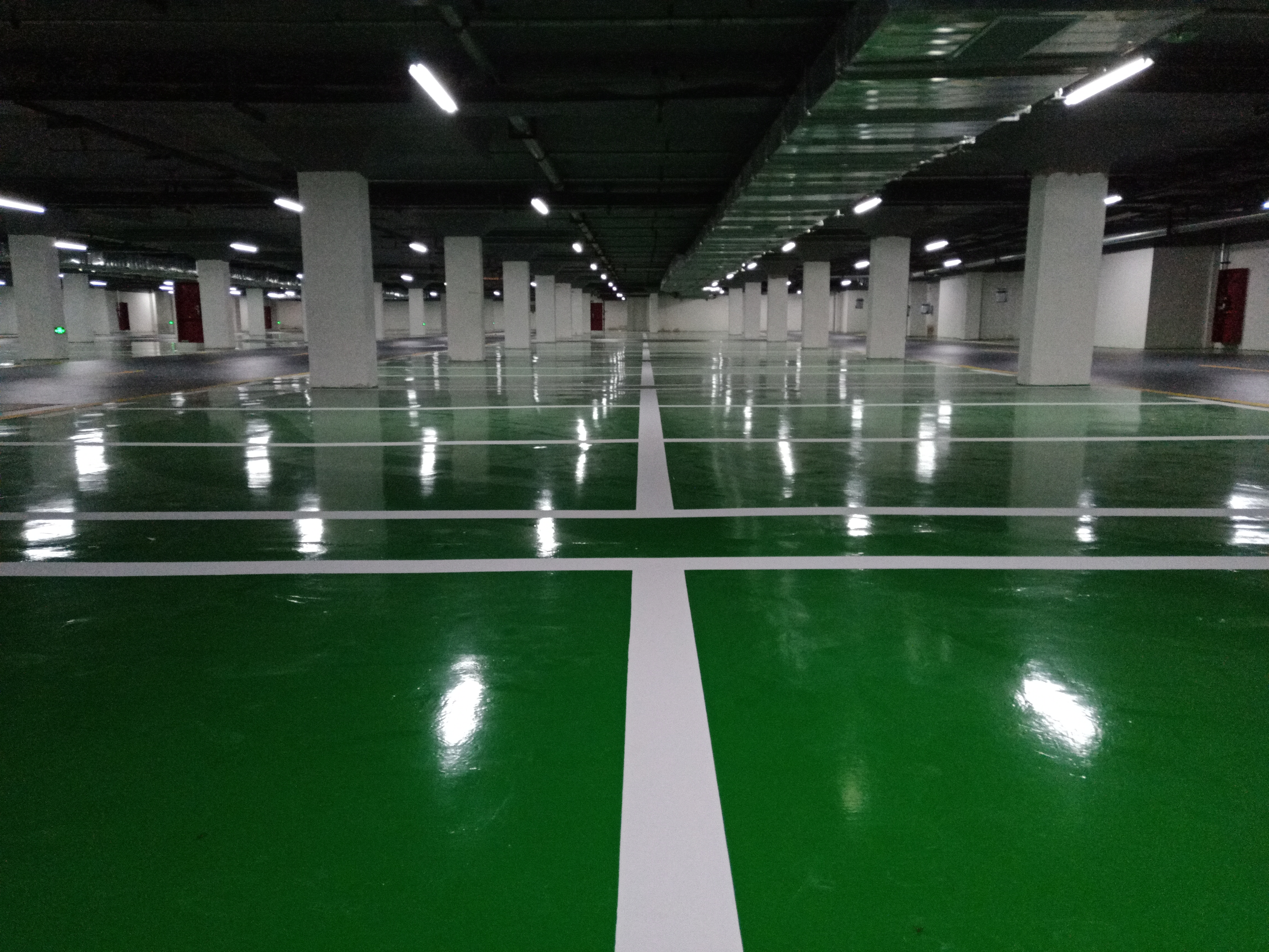 Is a 1-2 mm thick epoxy floor coating durable?